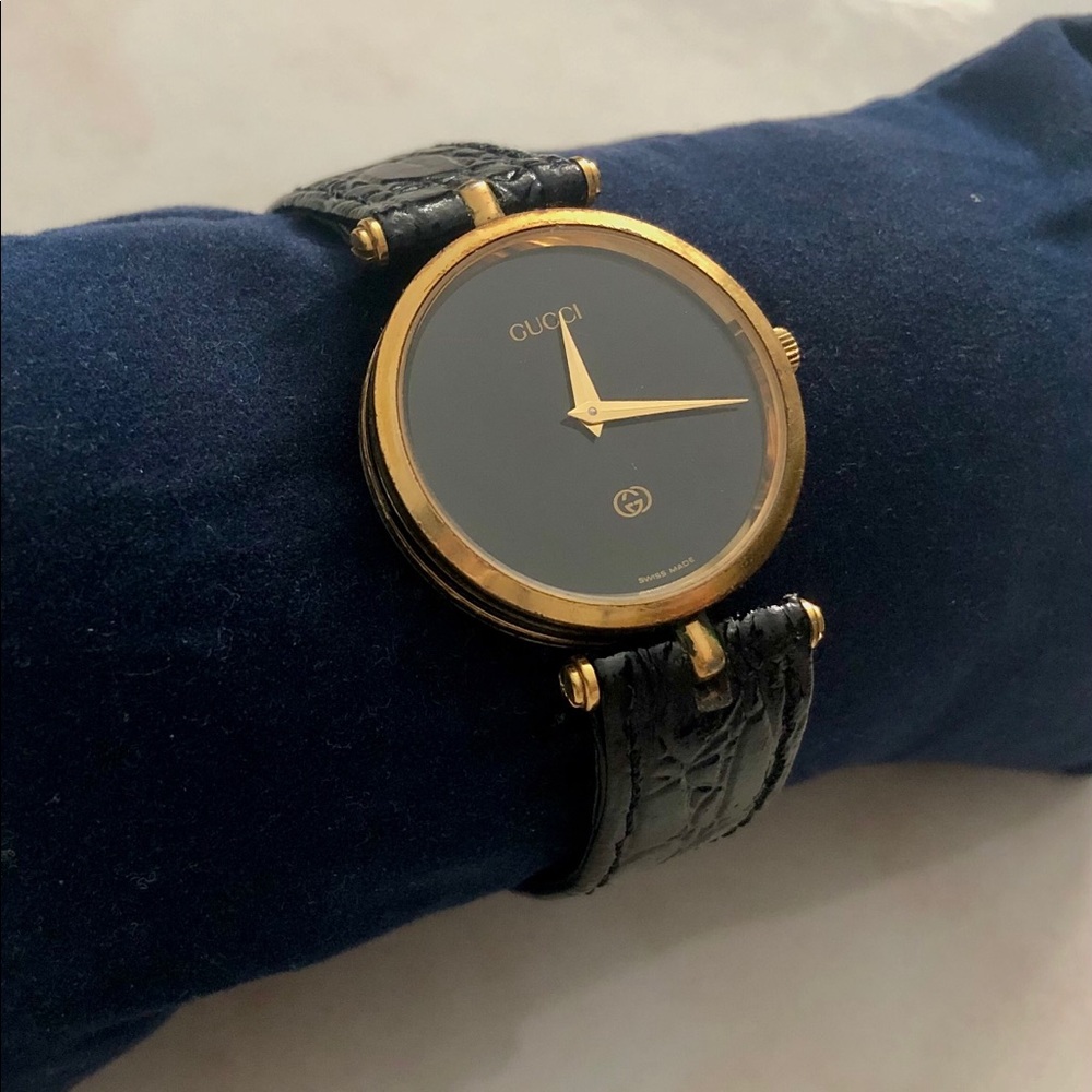 Vintage Ladies Gucci Watch